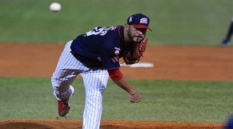 Tigres blanqueó a los Tiburones en Maracay