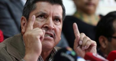 Trabajadores se movilizan en defensa de la seguridad social en Ecuador