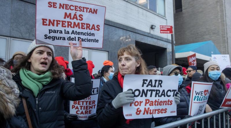 Continúa por segundo día huelga de enfermeras en Nueva York