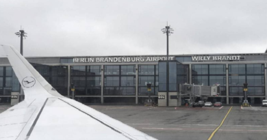 Trabajadores del aeropuerto de Berlín realizan huelga en reclamo de mejoras salariales