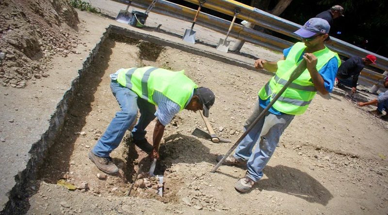 Ejecutan proyecto de pavimento rígido en El Castaño del estado Aragua