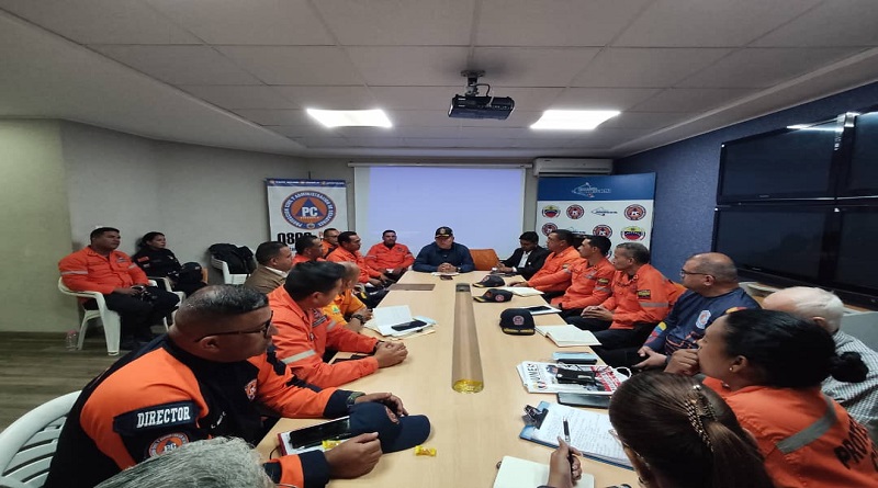 Autoridades de PC evalúan líneas de acción ante emergencias y desastres naturales Autoridades de PC evalúan líneas de acción ante emergencias y desastres naturales