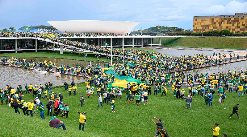 Venezuela rechaza de manera categórica violencia generada por grupos de Bolsonaro en Brasil