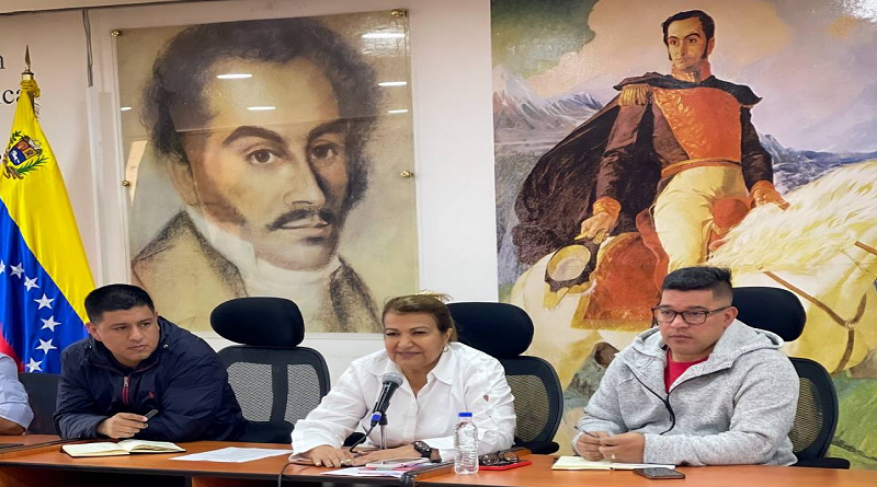 Autoridades del Gobierno Nacional desarrollan iniciativas para celebrar Día del Maestro