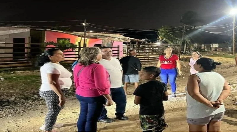 Instalan más de 150 lámparas Led en municipio Simón Bolívar de Anzoátegui