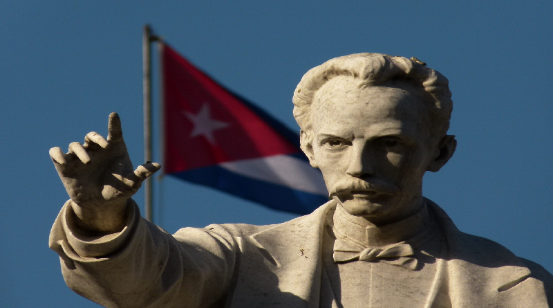 Jefe de Estado rememora legado del líder cubano José Martí