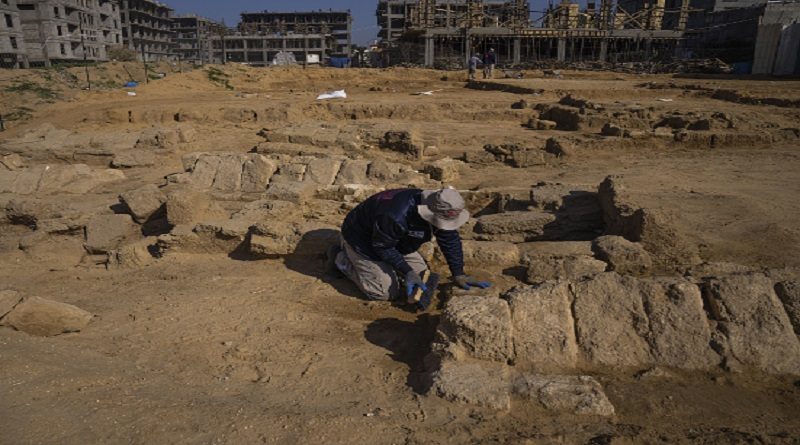 Egipto descubre antiguas tumbas de familia en Luxor