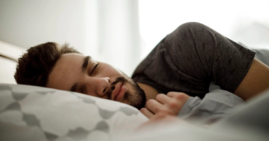 ¿Qué afecciones de salud puede advertir la presión arterial alta en la noche?