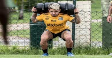 Soteldo se pone a tono para temporada con Santos