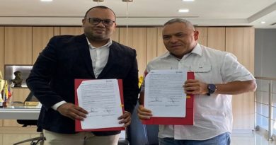 Universidad Rómulo Gallegos firma convenio para ofrecer carreras de salud en Lara