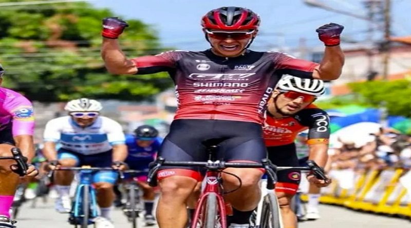 Colombiano Jonathan Guatibonza gana tercera etapa de la Vuelta al Táchira