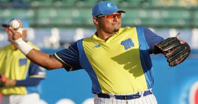 Carlos Zambrano será coach de pitcheo de Guerreros