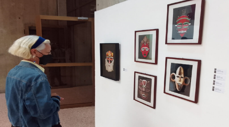 Abren muestra pictórica “Lienzos de una cultura” de Scarlet Capdevielle en Yaracuy