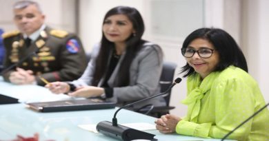 Vicepresidenta Delcy Rodríguez revisa políticas en defensa de la soberanía e integridad territorial