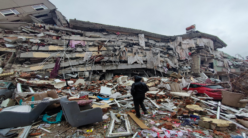 Asciende a más de 36 mil la cifra de fallecidos por terremotos en Türkiye y Siria