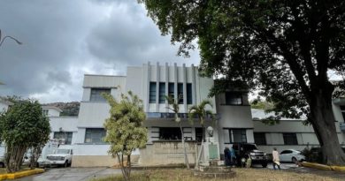 Donan más de 12 mil insumos médicos quirúrgicos a hospital El Algodonal