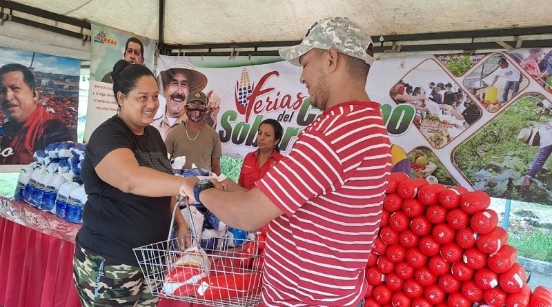 Familias del estado Barinas son beneficiadas con Feria del Campo Soberano