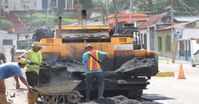 Continúan trabajos de pavimentación en diferentes sectores del estado Trujillo