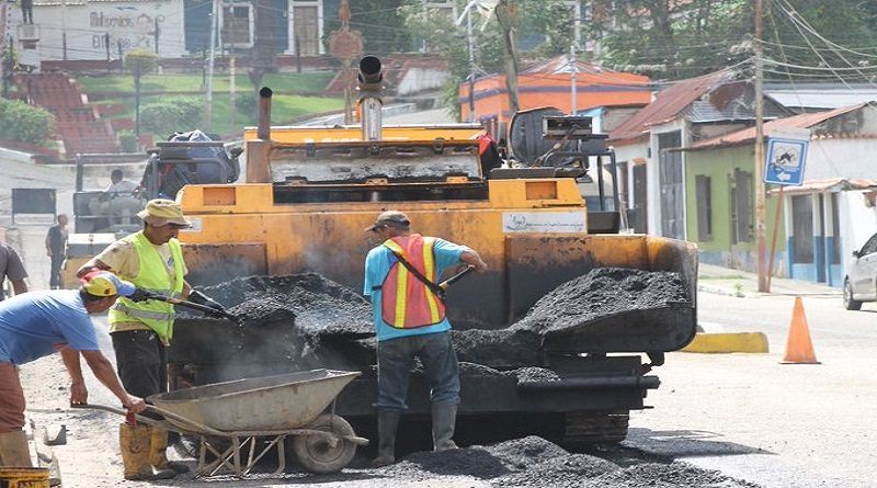 Continúan trabajos de pavimentación en diferentes sectores del estado Trujillo