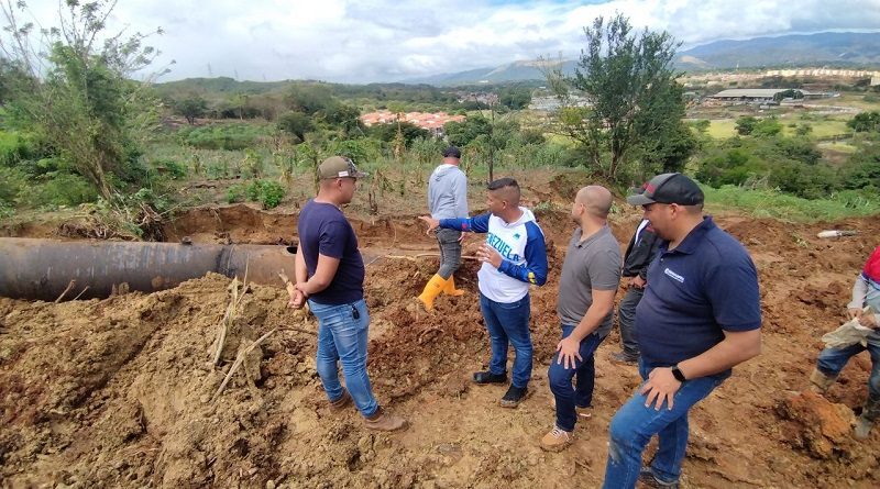 Hidrocapital realiza corrección de avería en aducción principal de 72″ del Sistema Tuy II