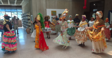 Desarrollan conversatorio sobre evolución del Carnaval en Yaracuy