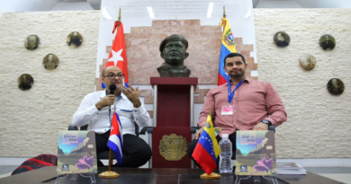 Escritor Gustavo Villapol comparte en Cuba su libro "De la guerra a la vida"