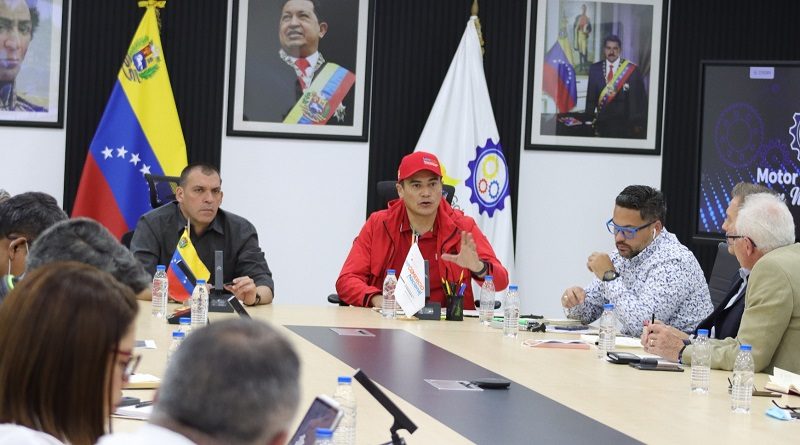 Gobierno Nacional fortalece políticas con sectores económicos y de producción