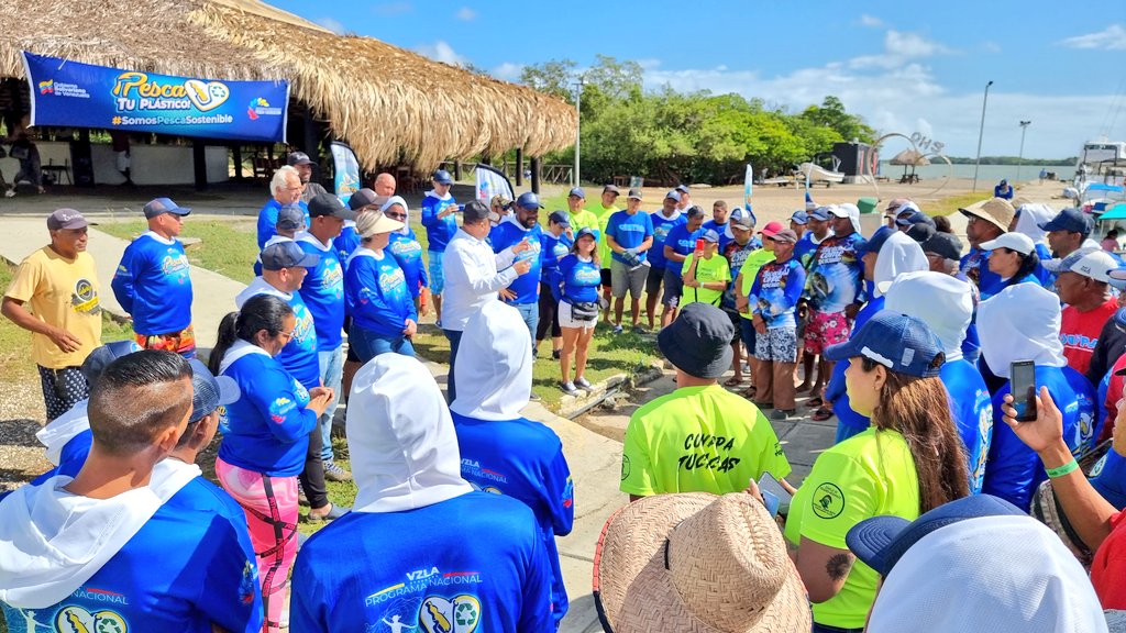 Más de tonelada y media de plástico retiraron de aguas de Parque Nacional Morrocoy