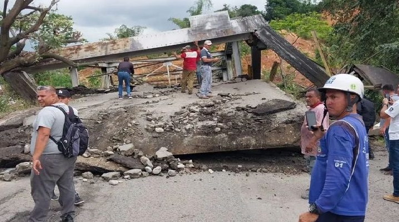 Activan Comité de Gestión de Riesgo por deslave en estado Mérida