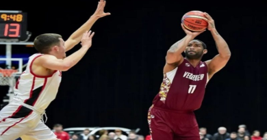 Selección venezolana de baloncesto comienza los entrenamientos en el Poliedro de Caracas