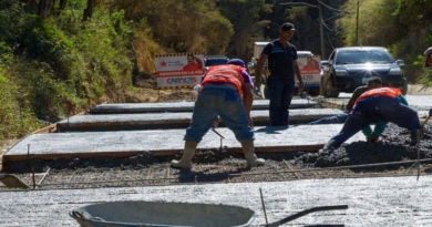 Ejecutan vaciado de calzada en avenida principal de La Vega