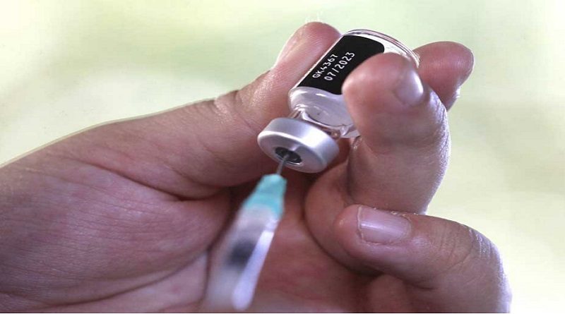 Chile reforzará vacunación contra la COVID-19 y la influenza
