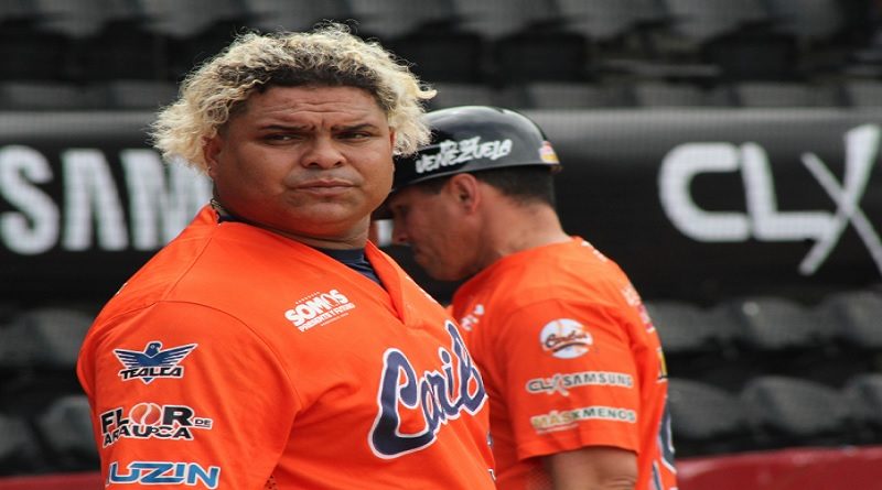 “La tortuga” Willians Astudillo se pone a punto en Japón
