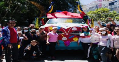 Todo listo para desfile de Carrozas de los Carnavales de Caracas