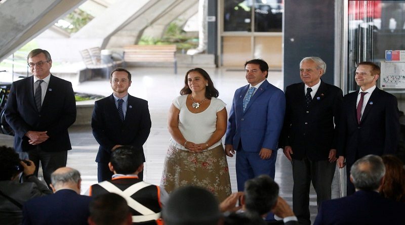 Gobierno chileno reconoce a Venezuela por apoyo en combate de incendios