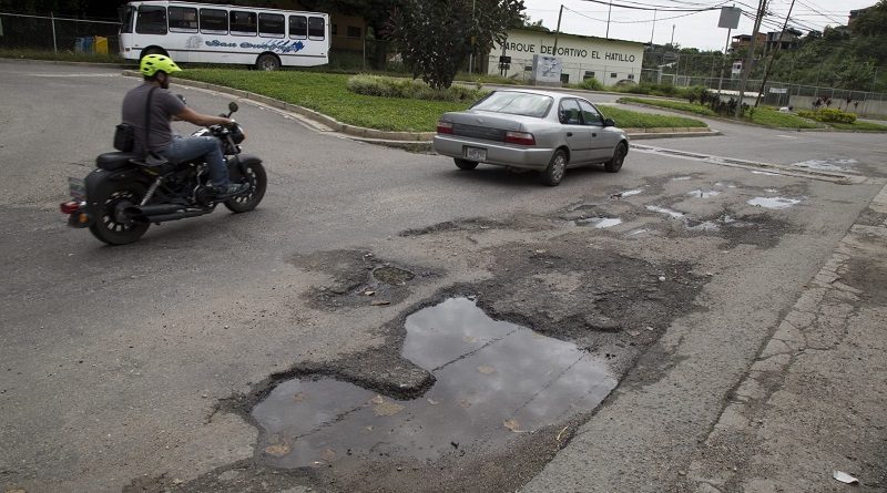 Investigación | Ciudadanos reclaman acceso equitativo a los servicios públicos