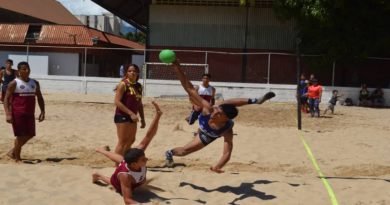 Concluye segunda jornada de Torneo Interclubes de Beach Handball en Naguanagua