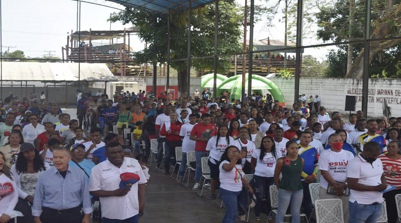 Director de Formación Política Ideológica del PSUV Miranda visitó Río Chico