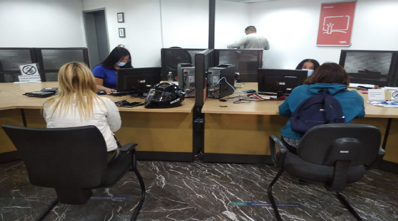 Atienden más de 19 mil solicitudes en oficinas comerciales de Cantv
