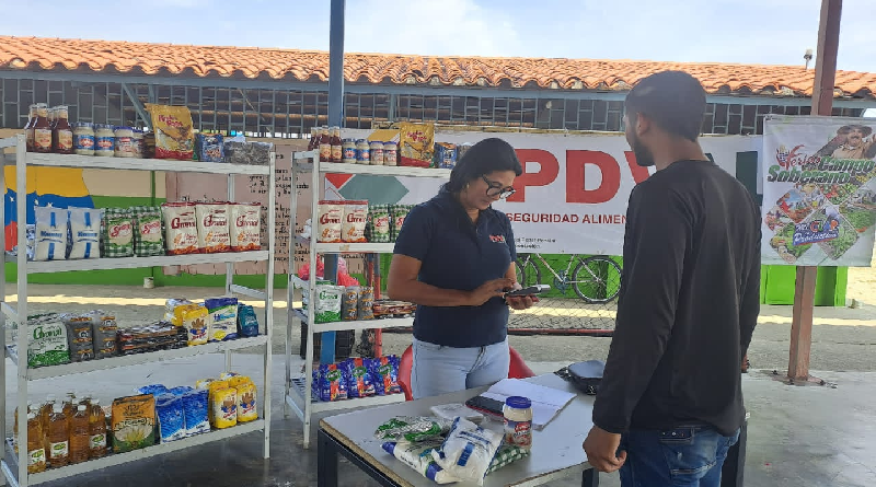 Fortalecen soberanía alimentaria con jornada de Feria del Campo Soberano en Barinas