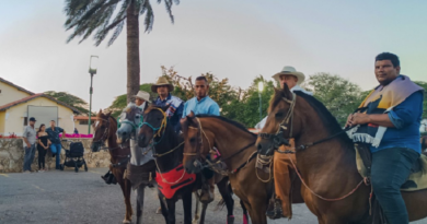 Realizan encuentro de folcloristas para homenajear a Don Pedro López en Paraguaná