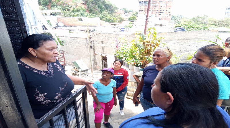 Jornada de “Salud Toca a tu Puerta” atiende a pacientes de la parroquia Caraballeda en La Guaira