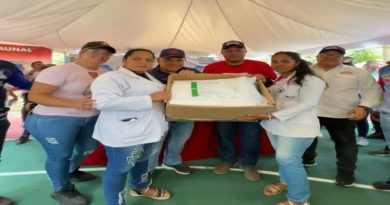 Entregan más de seis mil insumos médicos para ambulatorios de Lara