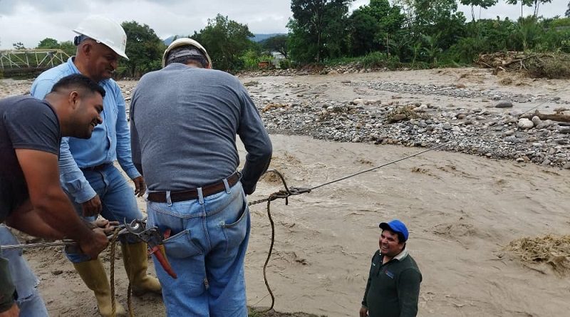 Corpoelec restablece línea eléctrica en el municipio Alberto Adriani del estado Mérida