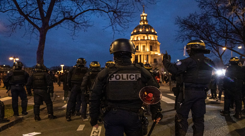 Protestas en Francia dejan más de 100 detenidos
