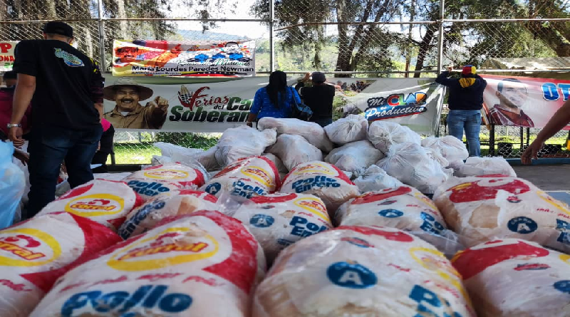 Distribuyen Proteína animal a través de Feria del Campo Soberano