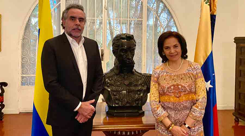 Fulvia Benavides es instalada como Cónsul de Colombia en Venezuela