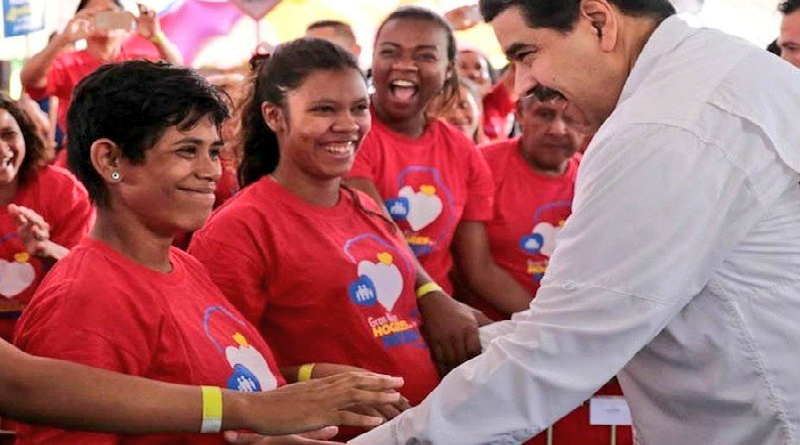 Realizan acto para homenajear a mujeres de Misión Alimentación en Caracas