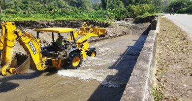 Realizan mantenimiento en canales y afluentes en Yaracuy