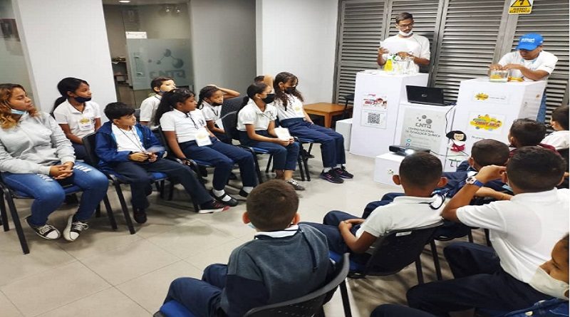 Centro Nacional de Tecnología Química impulsa aprendizaje de la ciencia